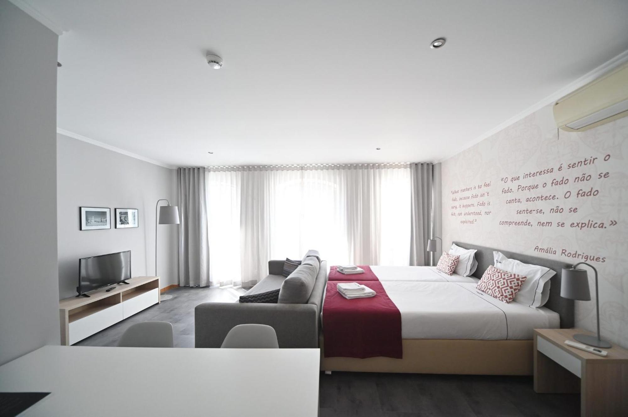 Pensjonat Famous Crows 3*